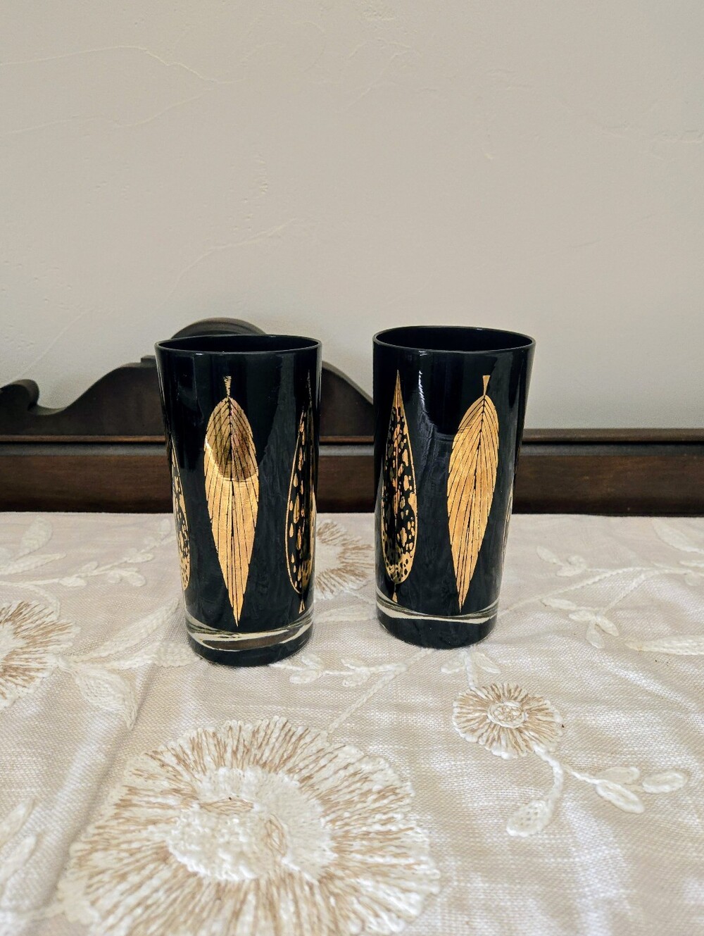 Mid Century Set Of 2 Highball Glasses Black And Gold - Picture 2 of 5